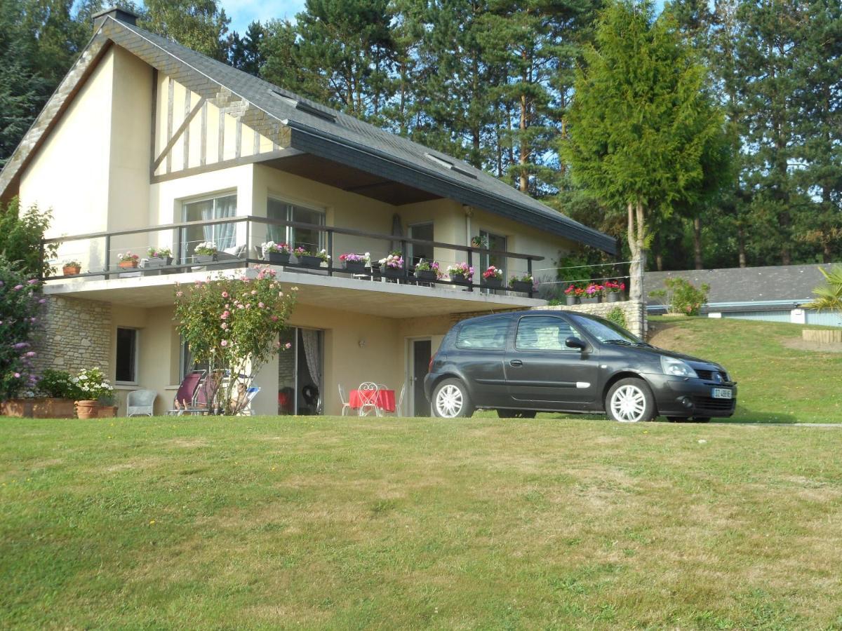 Gadeyne Nathalie Le Chalet De Malvoue Vimoutiers Exterior foto